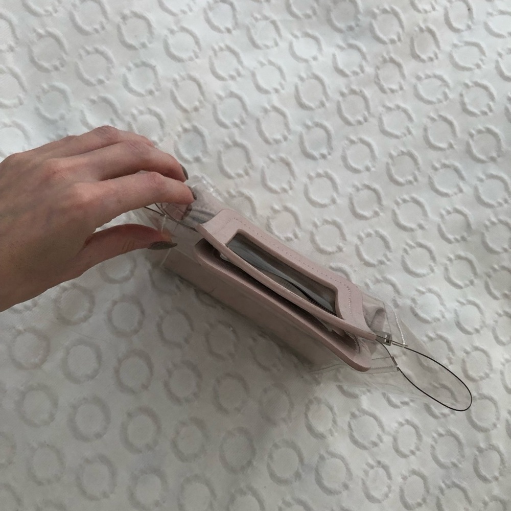 LE CHÂTEAU small rose handbag - Picture 6 of 11